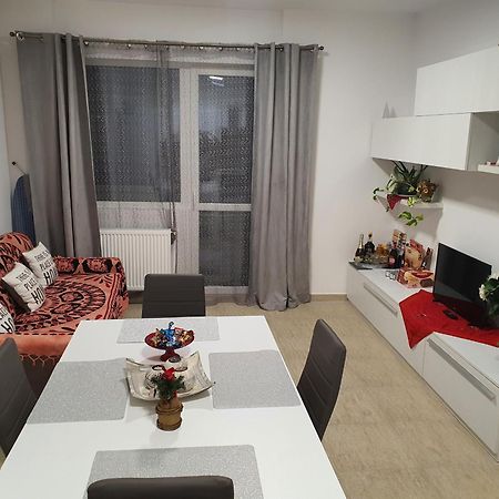Lar Apartment Foksány Szoba fotó